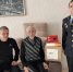 Варненские полицейские поздравили старейшего ветерана следствия с 90 летним юбилеем - Варненский район